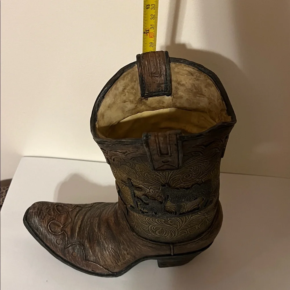 Rustic Brown and Tan Cowboy 🤠 Boot Figurine, Plant Holder, Vase NWOT